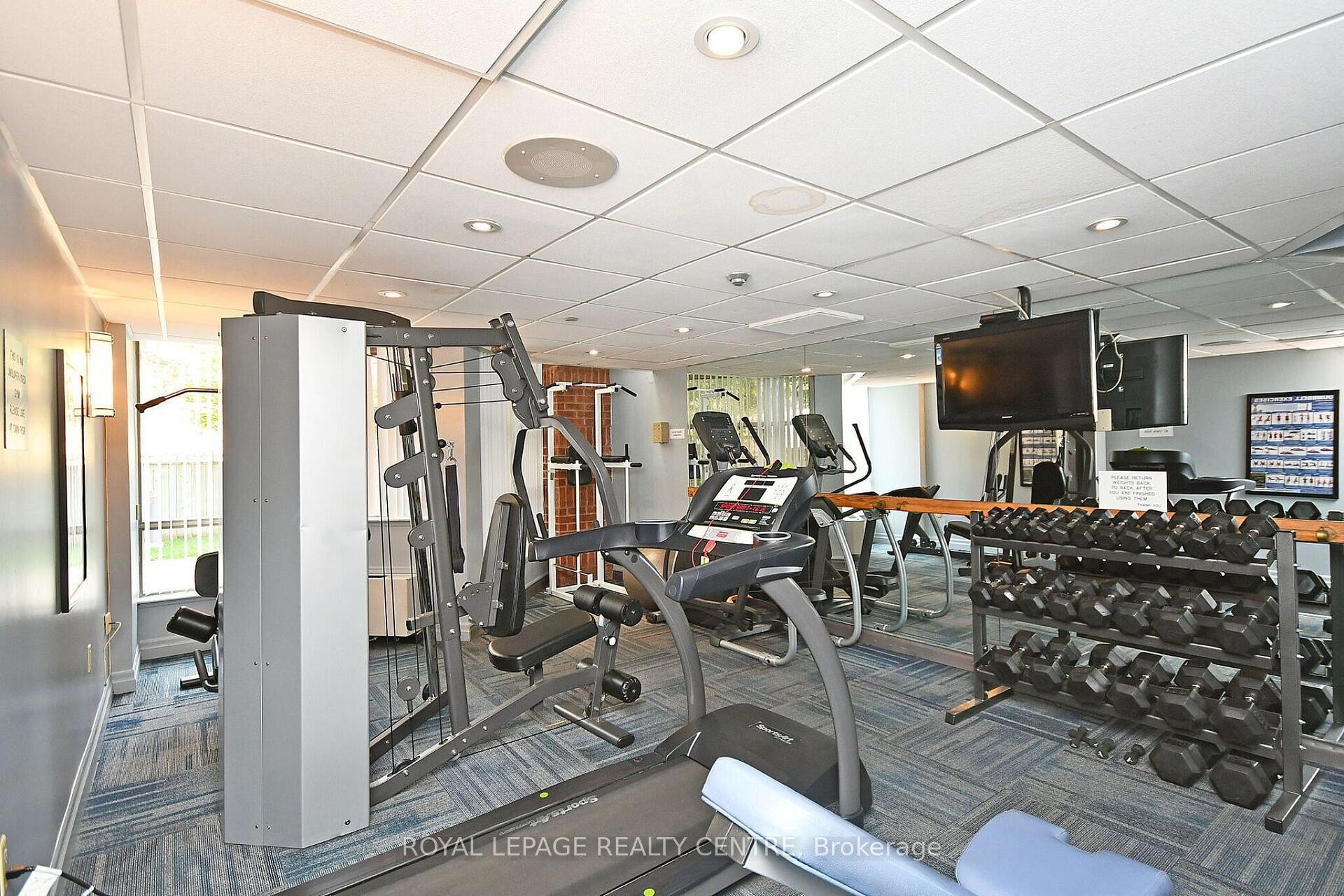 









25


Fairview

Road West, 807,
Mississauga,




ON
L5B 3Y8


