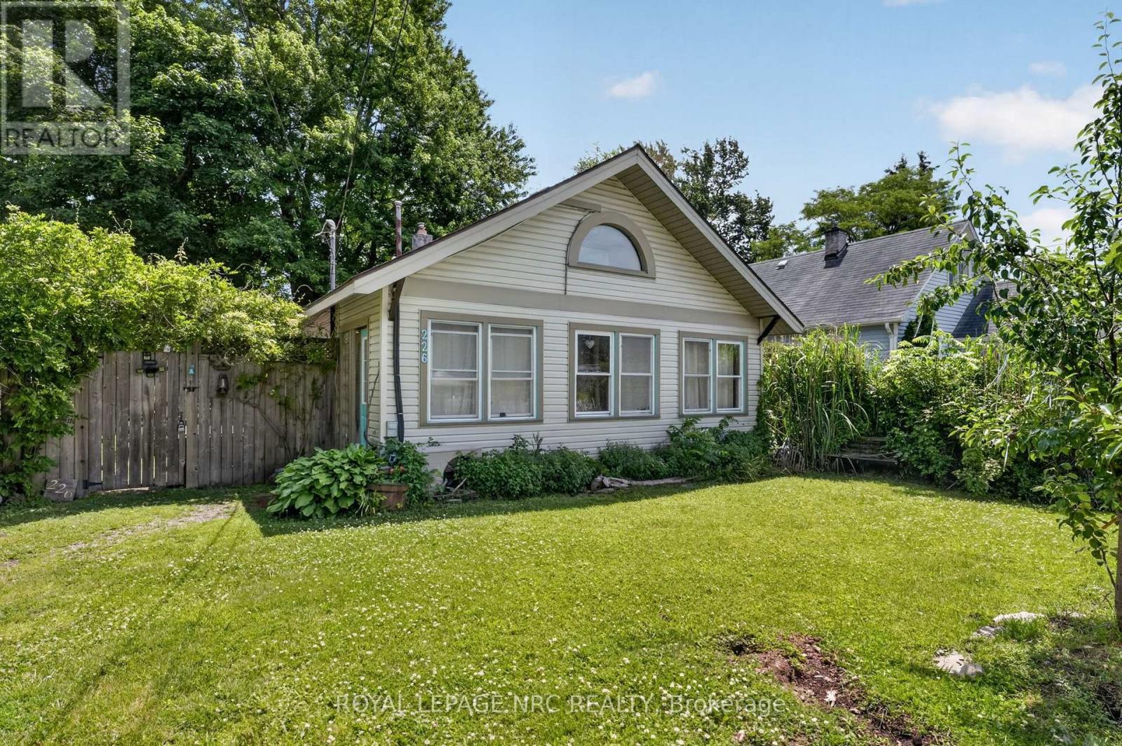 












226 DERBY ROAD

,
Fort Erie (Crystal Beach),




Ontario
L0S1B0

