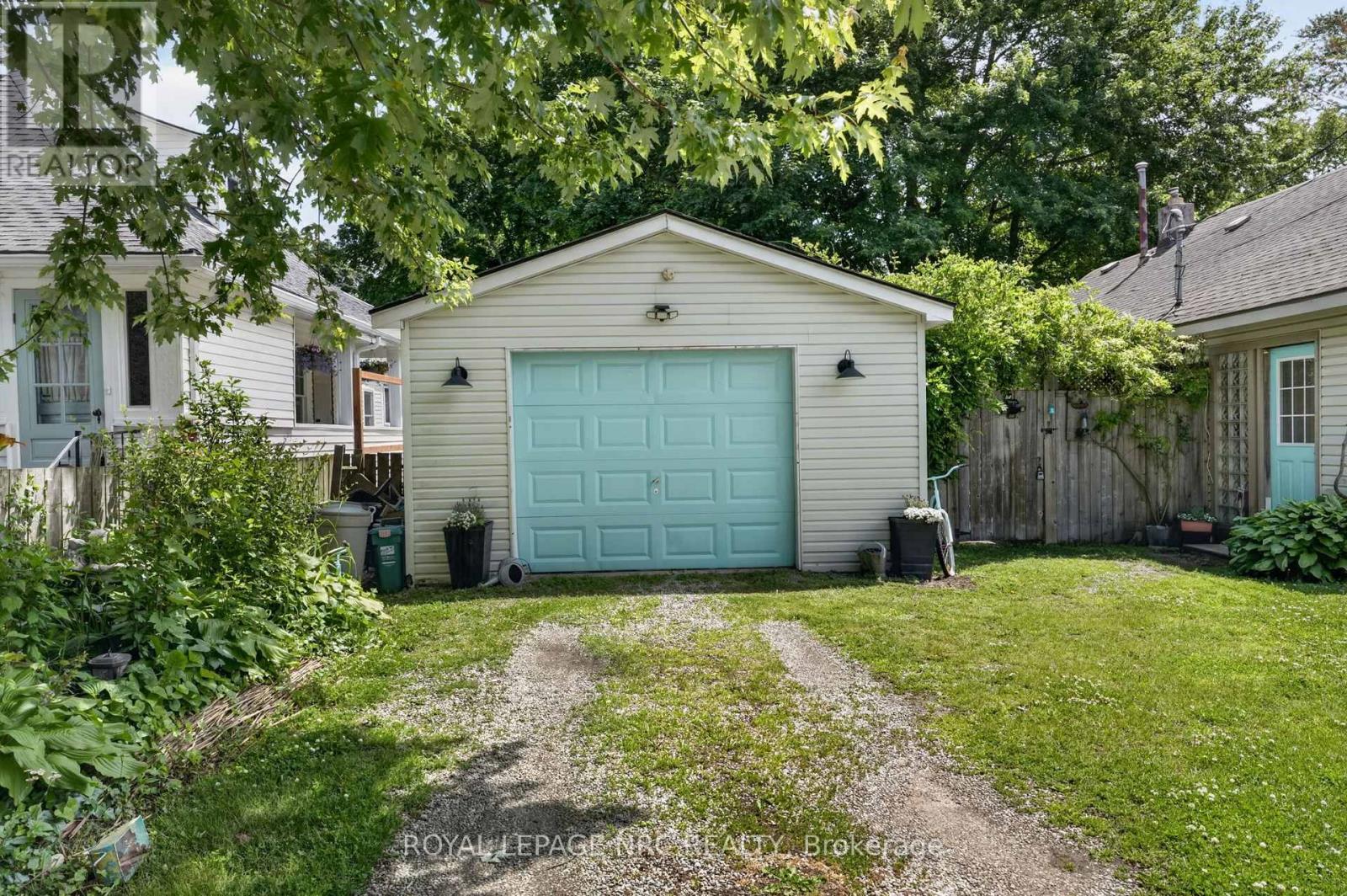 












226 DERBY ROAD

,
Fort Erie (Crystal Beach),




Ontario
L0S1B0

