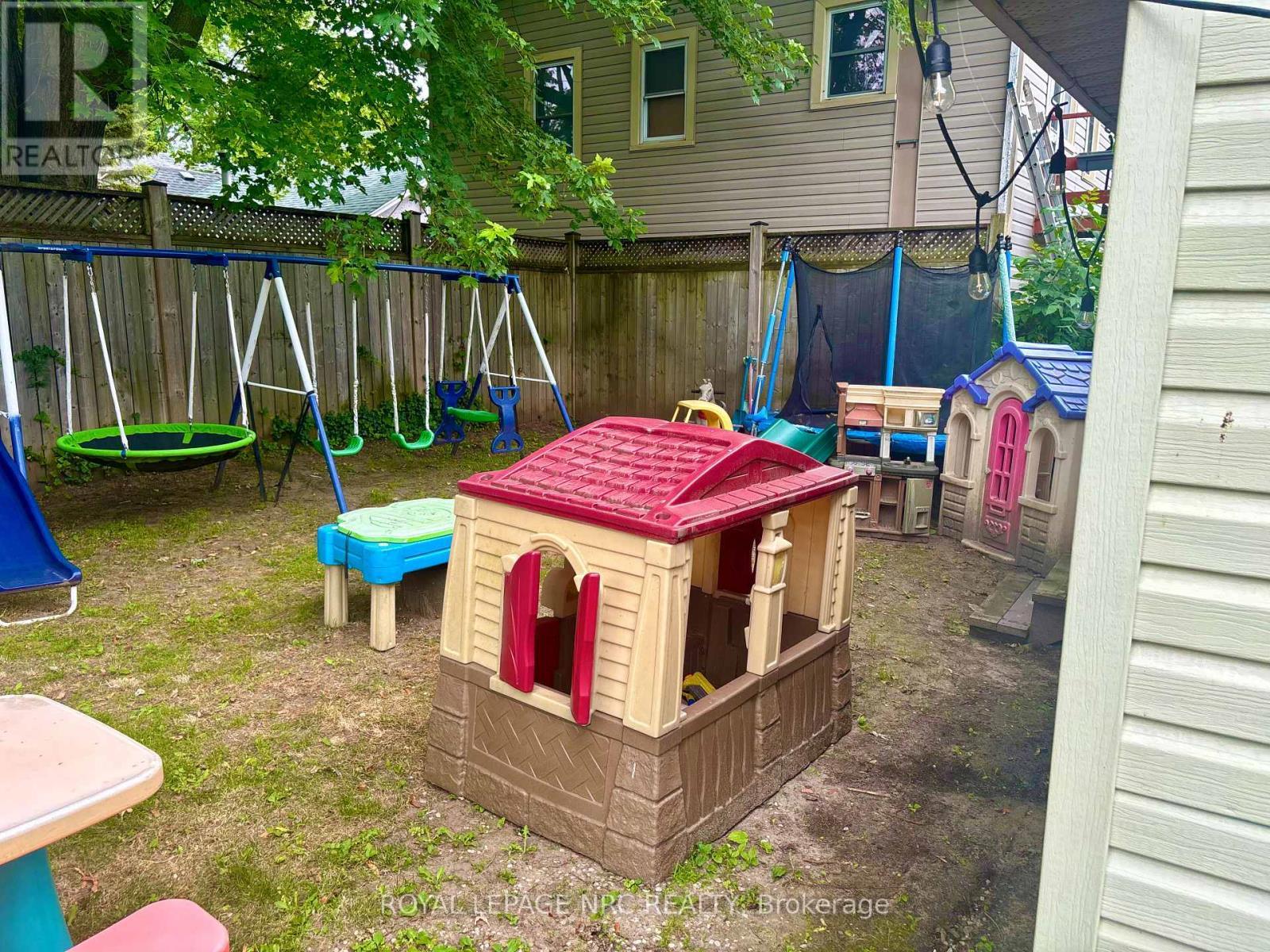 












226 DERBY ROAD

,
Fort Erie (Crystal Beach),




Ontario
L0S1B0

