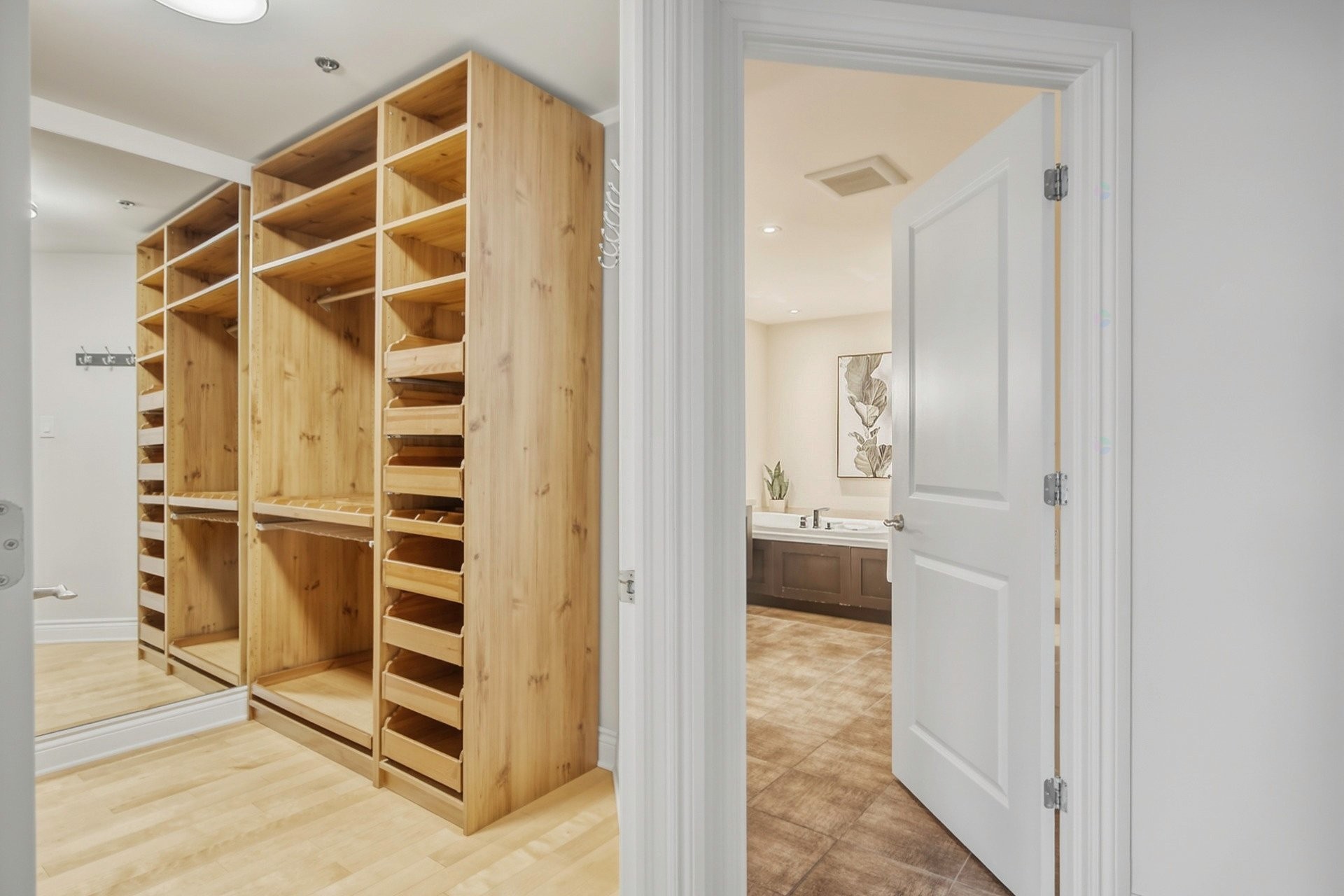









303


Boul. Clairevue E.

, 2105,
Saint-Bruno-de-Montarville,




QC
J3V0B2

