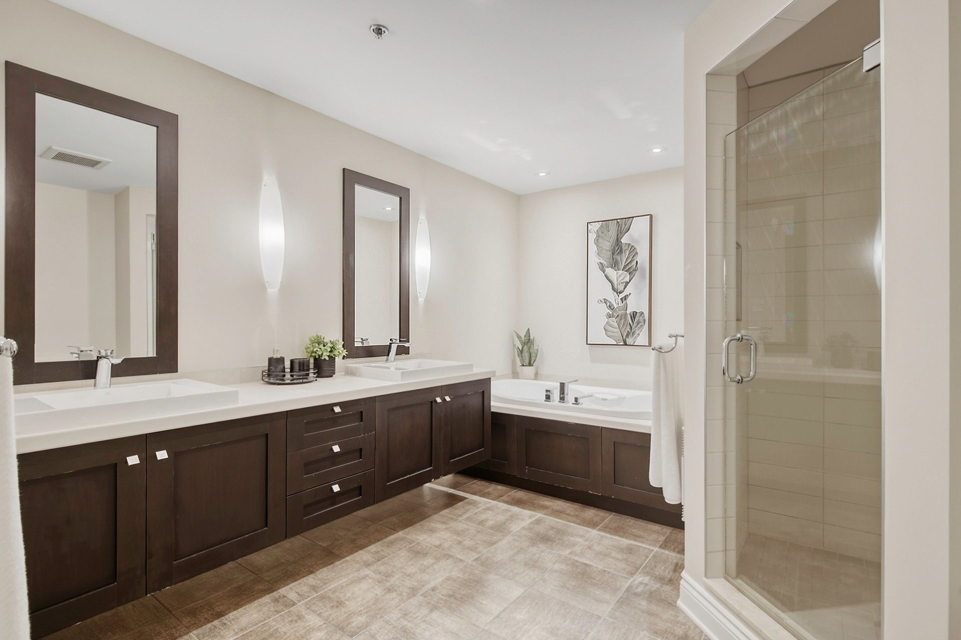 









303


Boul. Clairevue E.

, 2105,
Saint-Bruno-de-Montarville,




QC
J3V0B2

