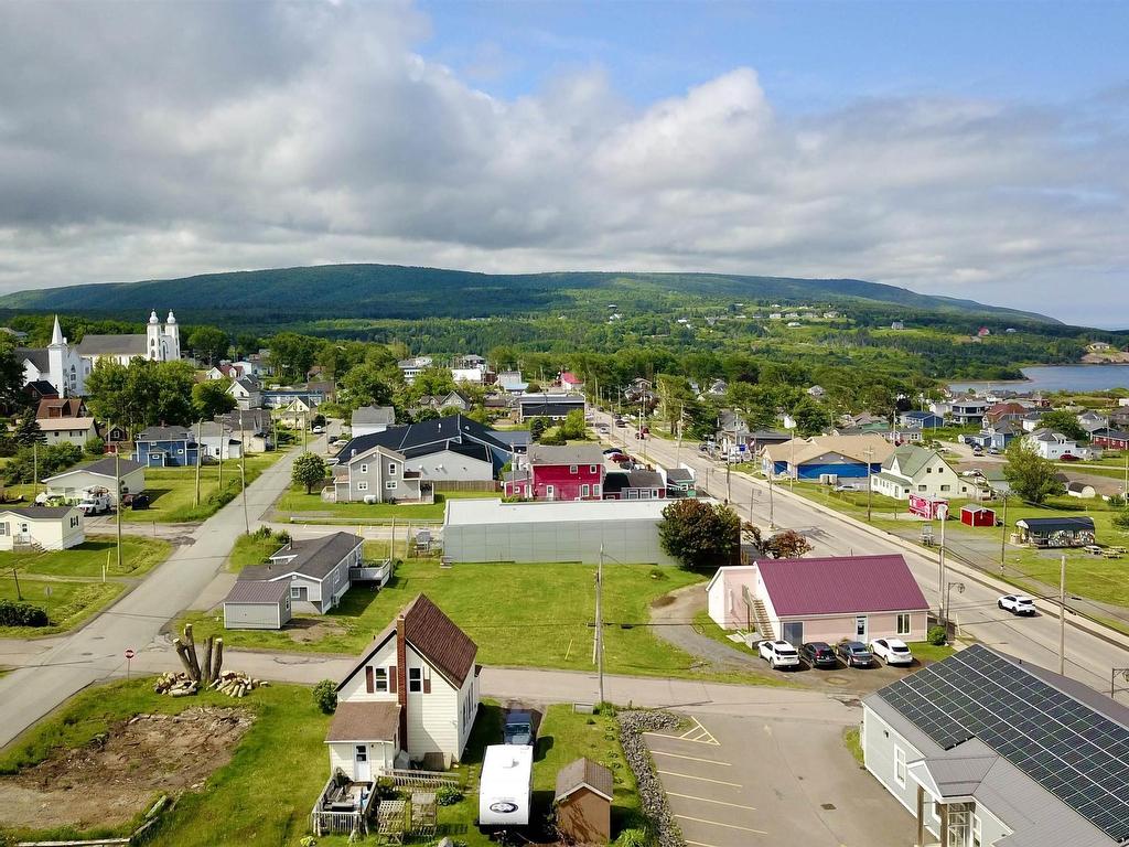 












Quincy Street

,
Inverness,







NS
B0E 1N0

