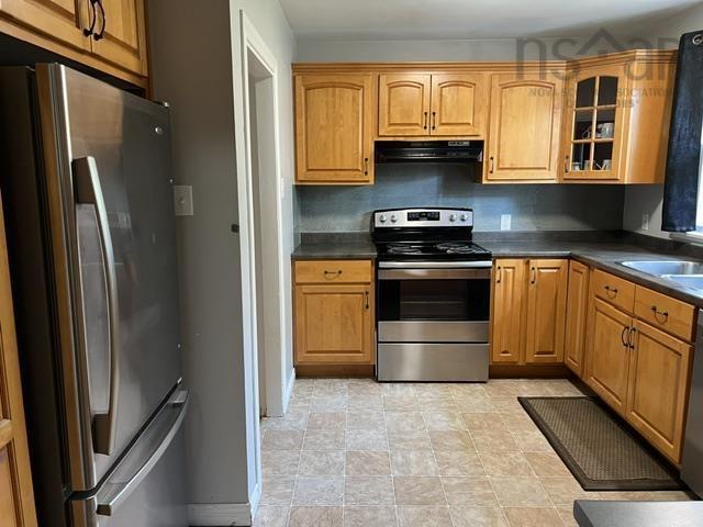 












26 Crescent Drive

,
Truro,




NS
B2N 1N6

