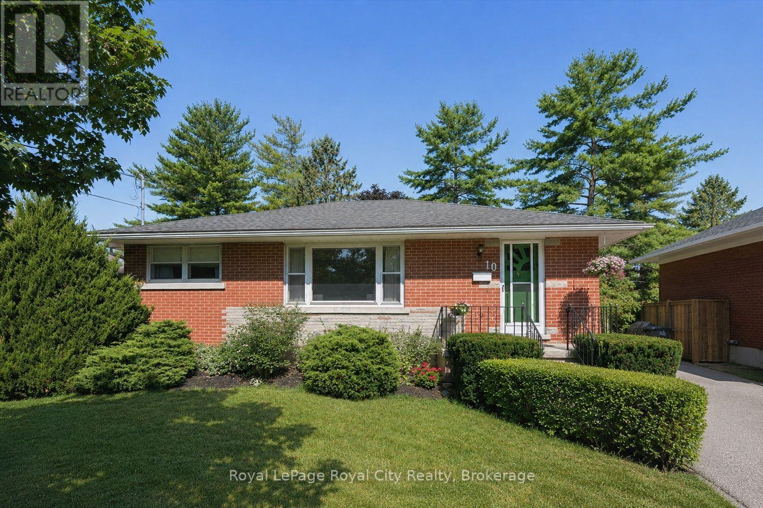 












10 PAUL AVENUE

,
Guelph (General Hospital),




Ontario
N1E1S2

