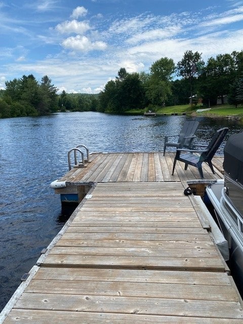 









133


Ch. Dempsey

,
Waltham,







QC
J0X3H0

