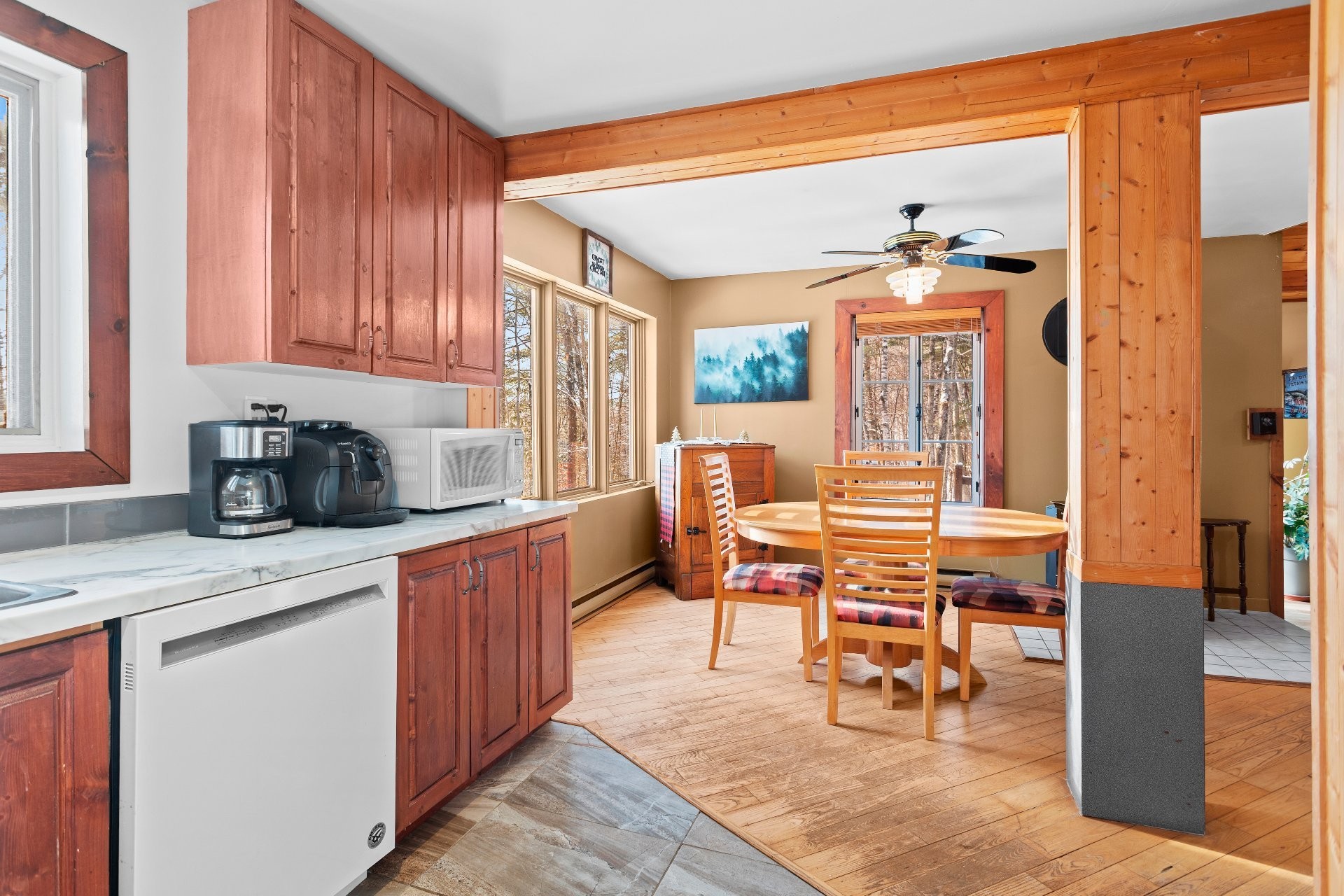 









1480


Rue Vigneault

,
Prévost,




QC
J0R1B0

