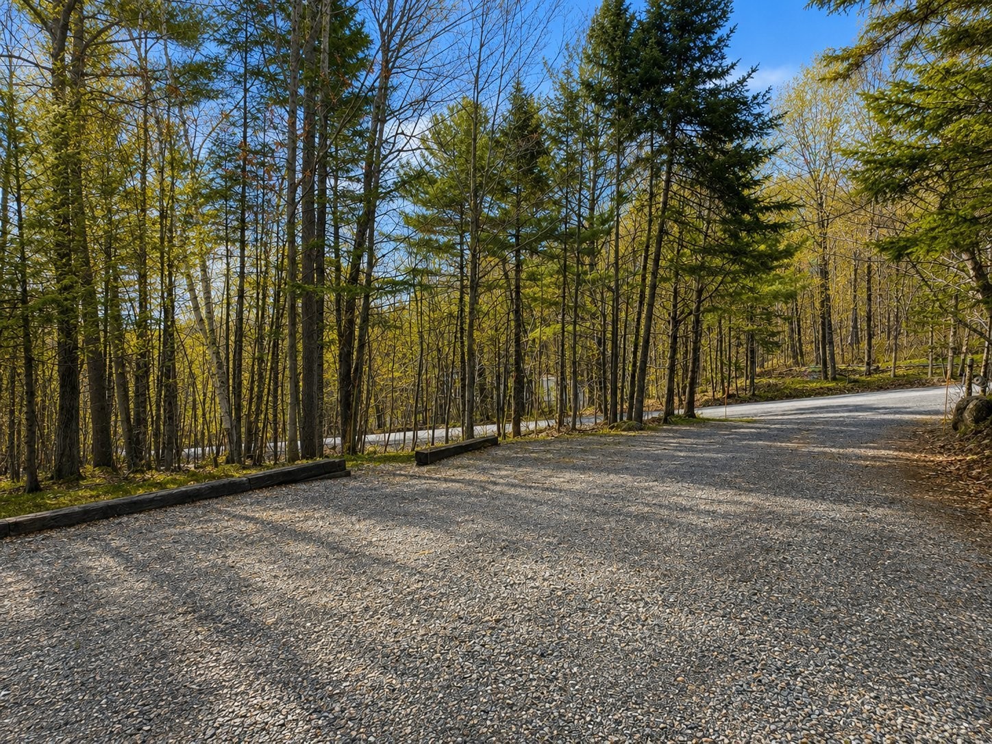 









1480


Rue Vigneault

,
Prévost,




QC
J0R1B0

