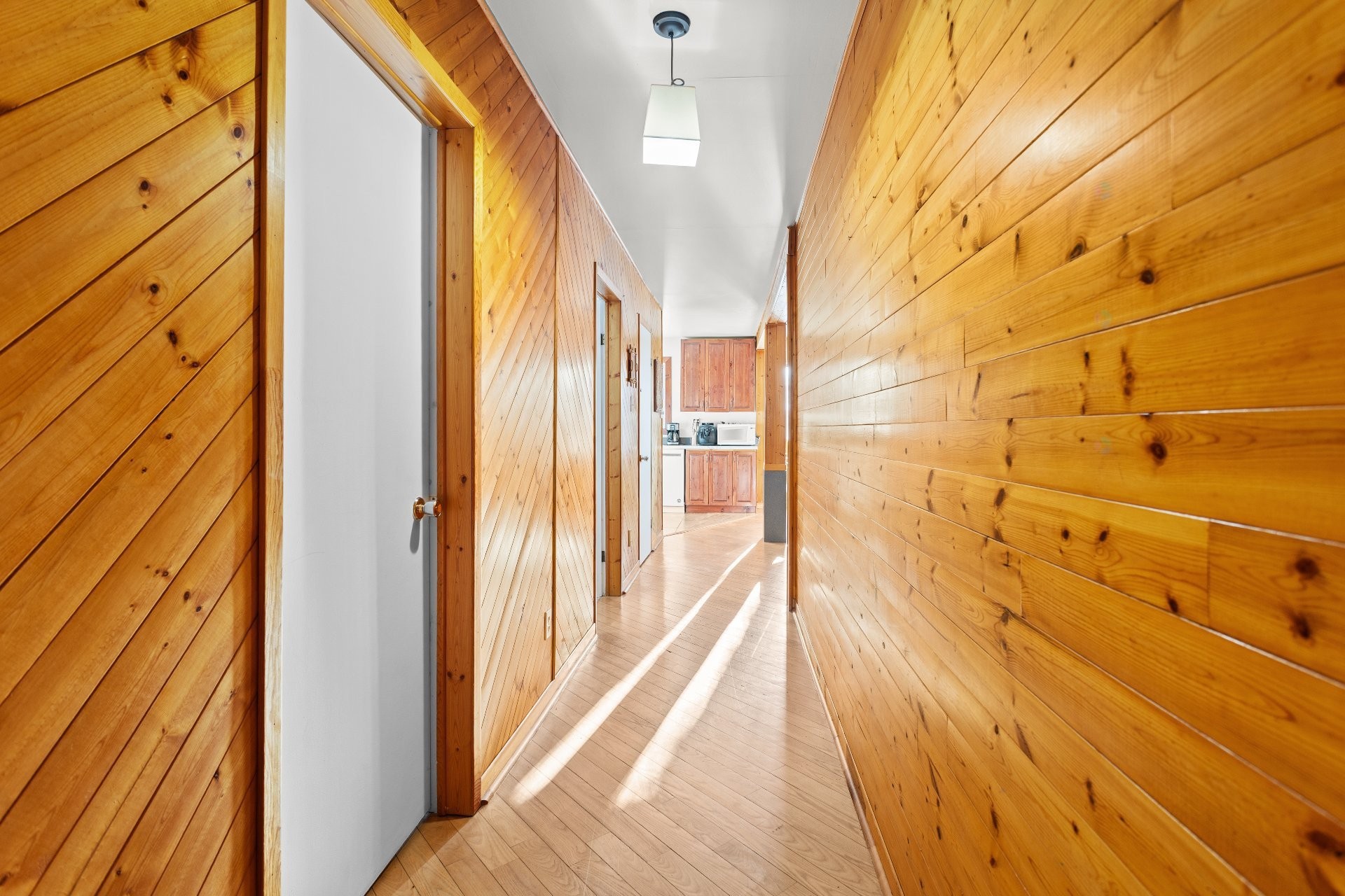 









1480


Rue Vigneault

,
Prévost,




QC
J0R1B0

