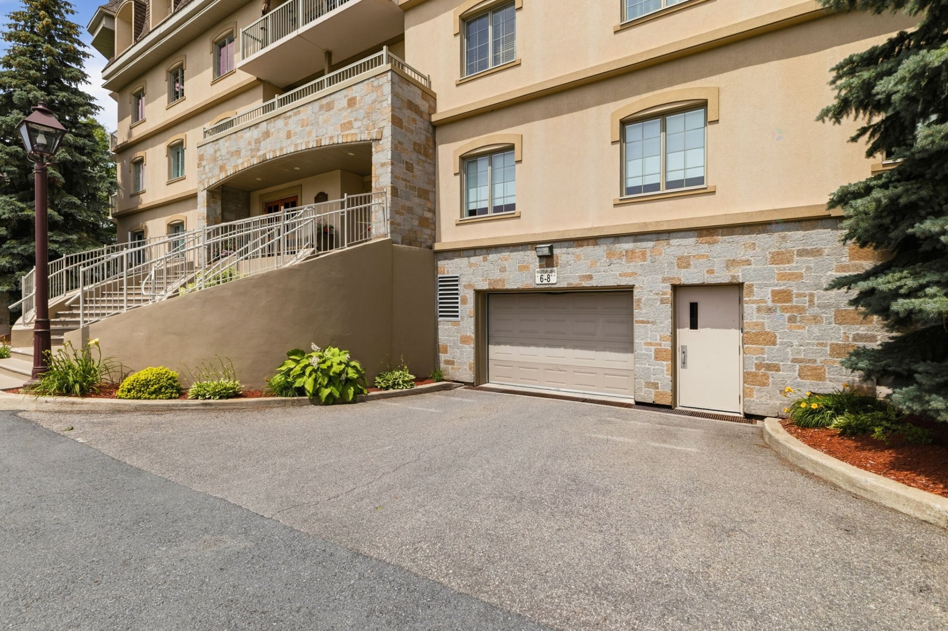 









564


Boul. de l'Hôpital

, 302,
Gatineau (Gatineau),




QC
J8V4C4

