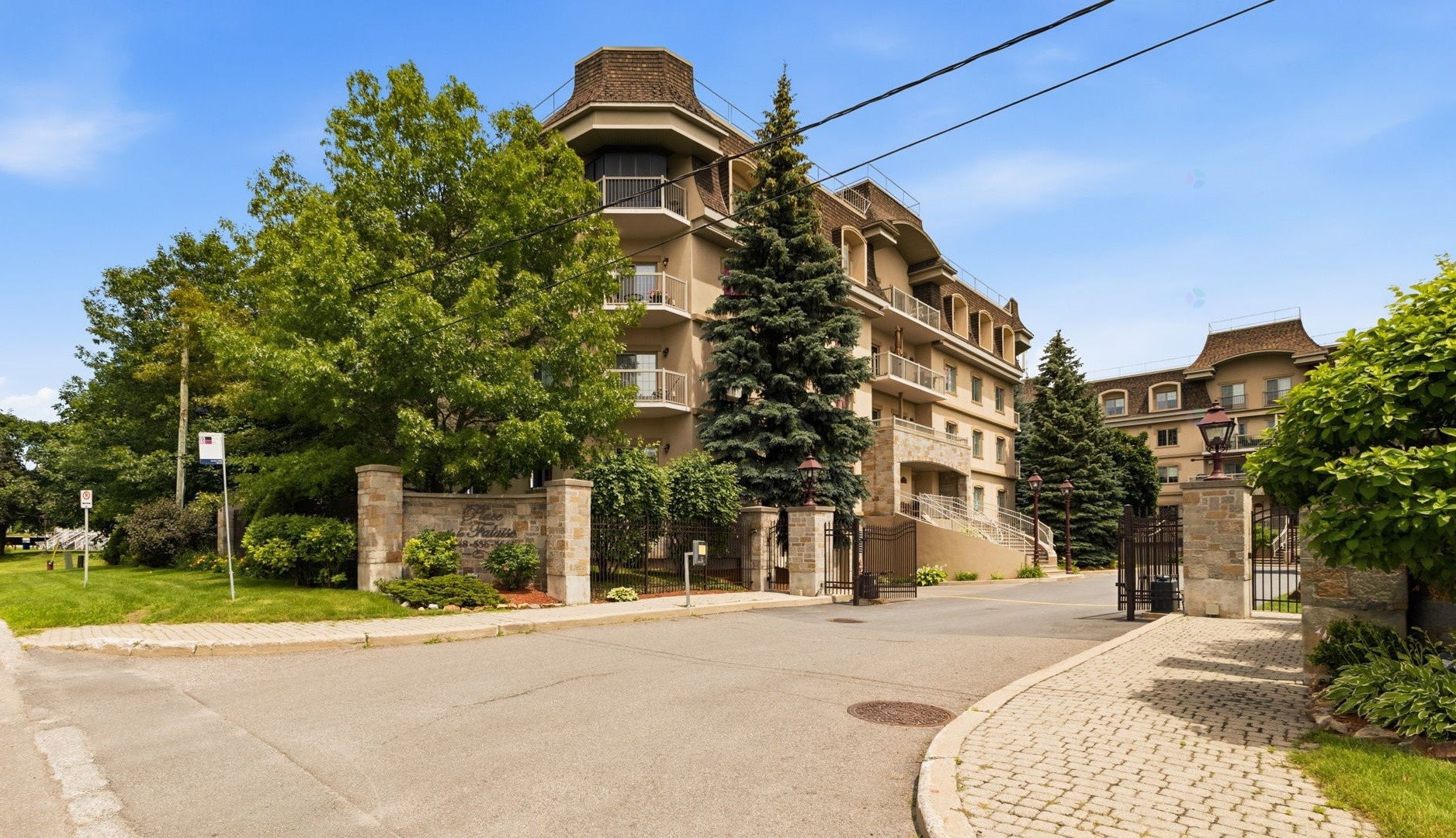 









564


Boul. de l'Hôpital

, 302,
Gatineau (Gatineau),




QC
J8V4C4

