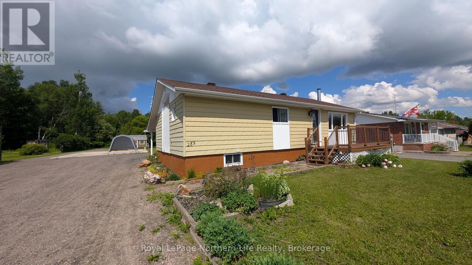 












289 DOVERCOURT ROAD

,
West Nipissing (Sturgeon Falls),




Ontario
P2B3J2

