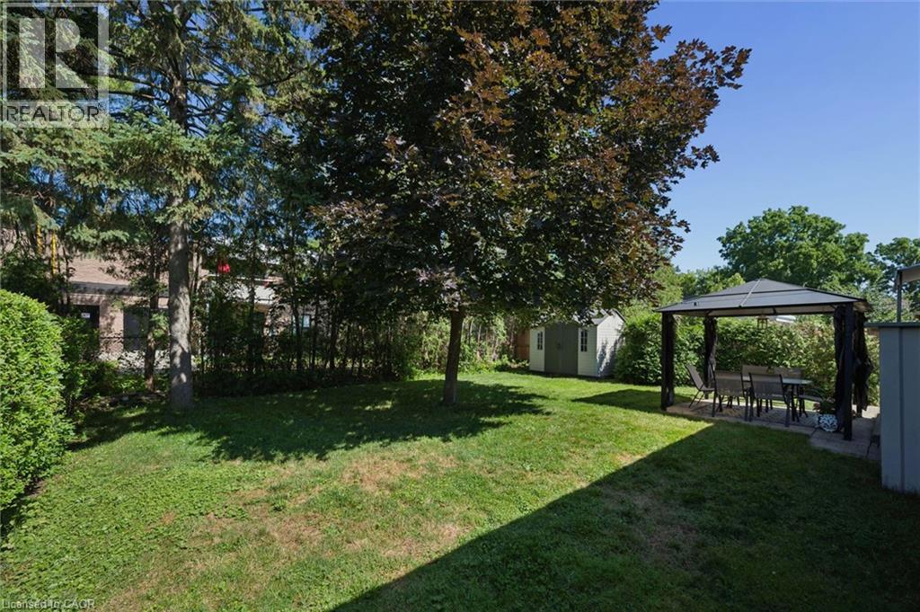 












10 PAUL Avenue

,
Guelph,




Ontario
N1E1S2

