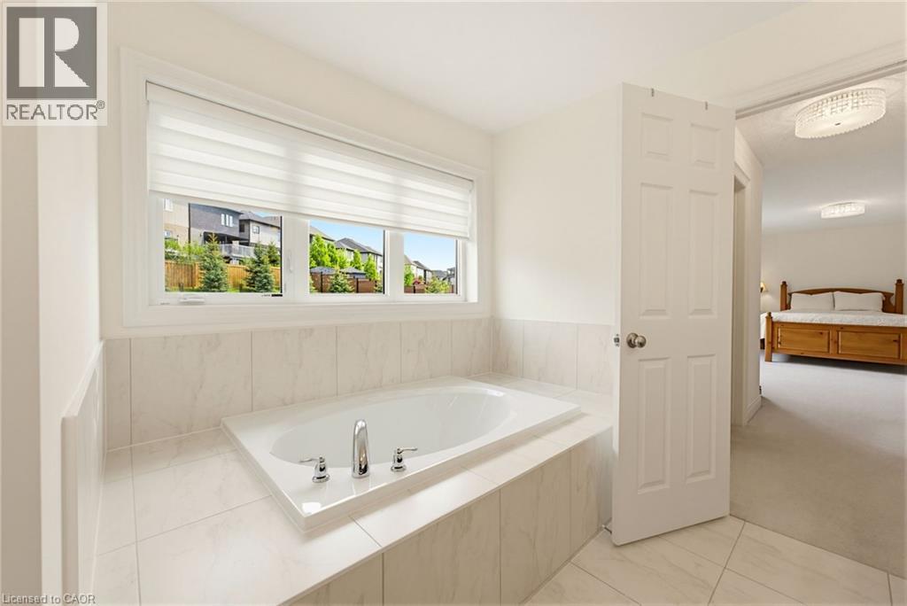 












31 WETLAND Way

,
Kitchener,




Ontario
N2P0C2


