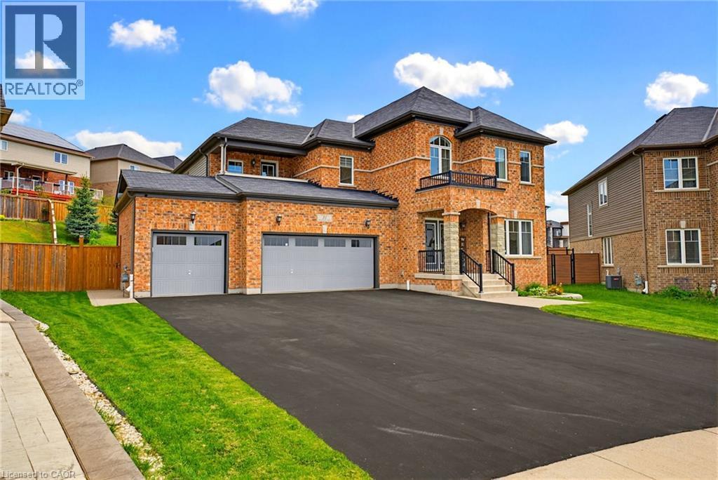 












31 WETLAND Way

,
Kitchener,




Ontario
N2P0C2

