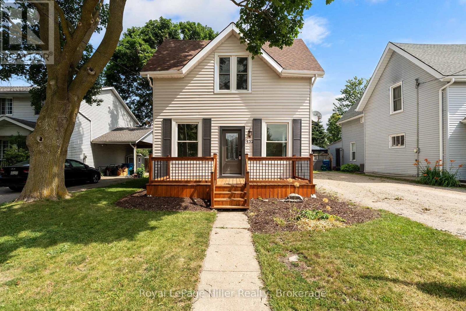 












432 ALBERT STREET

,
Stratford,




Ontario
N5A3L4

