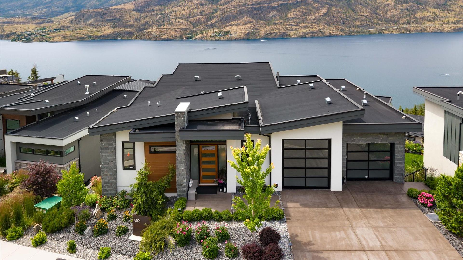 









602


Clifton

Court,
Kelowna,




BC
V1V 0B7

