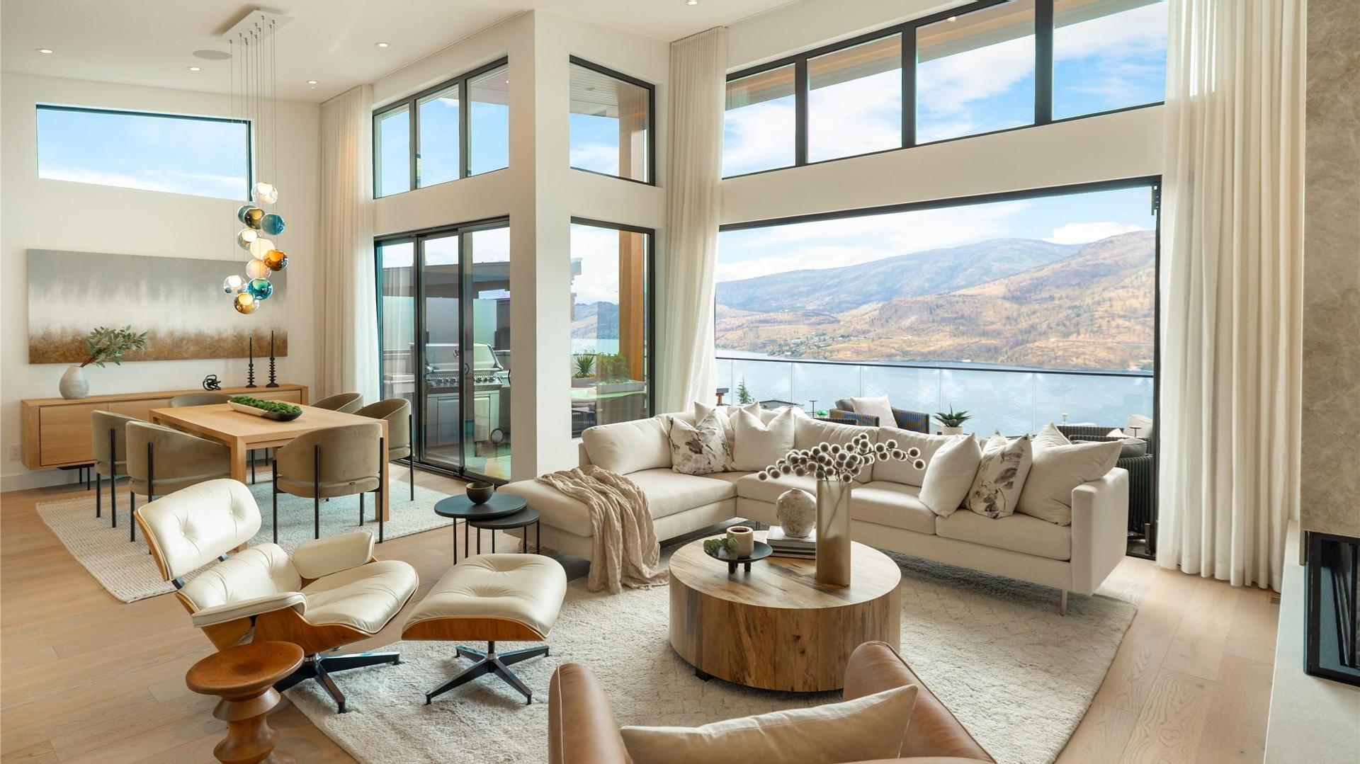 









602


Clifton

Court,
Kelowna,




BC
V1V 0B7

