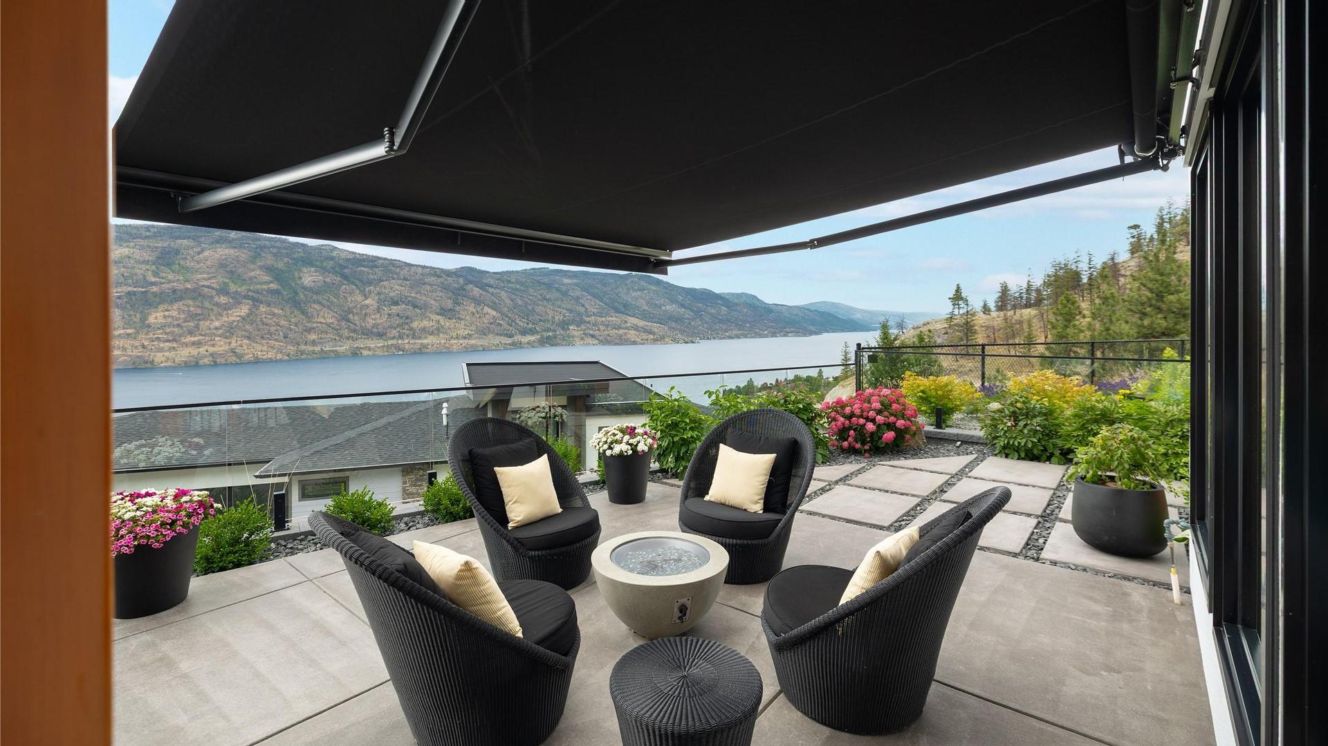 









602


Clifton

Court,
Kelowna,




BC
V1V 0B7

