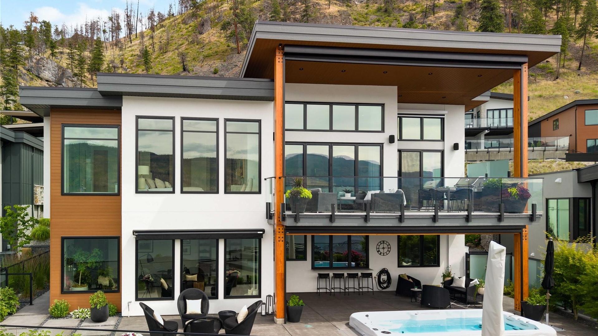 









602


Clifton

Court,
Kelowna,




BC
V1V 0B7

