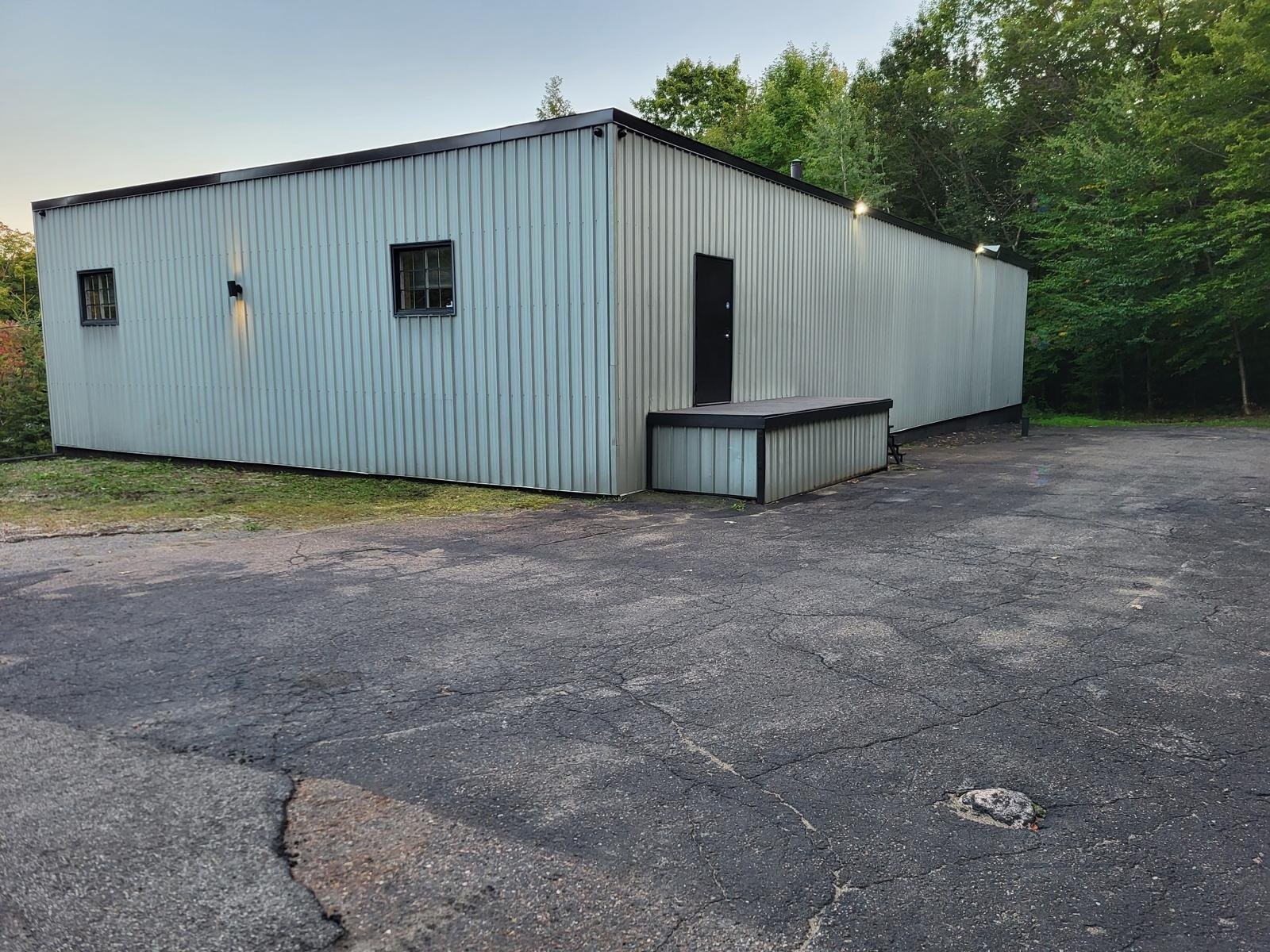 









457


Rue de la Septaco

,
Brownsburg-Chatham,




QC
J8G1L3

