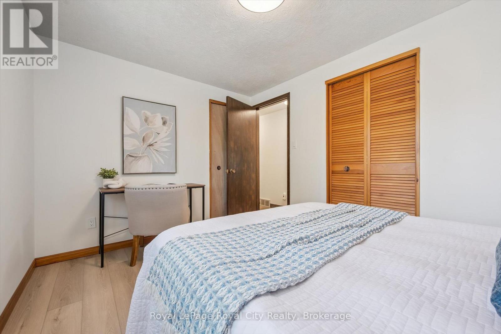 












85 SLEEMAN AVENUE

,
Guelph (Junction/Onward Willow),




Ontario
N1H6G5

