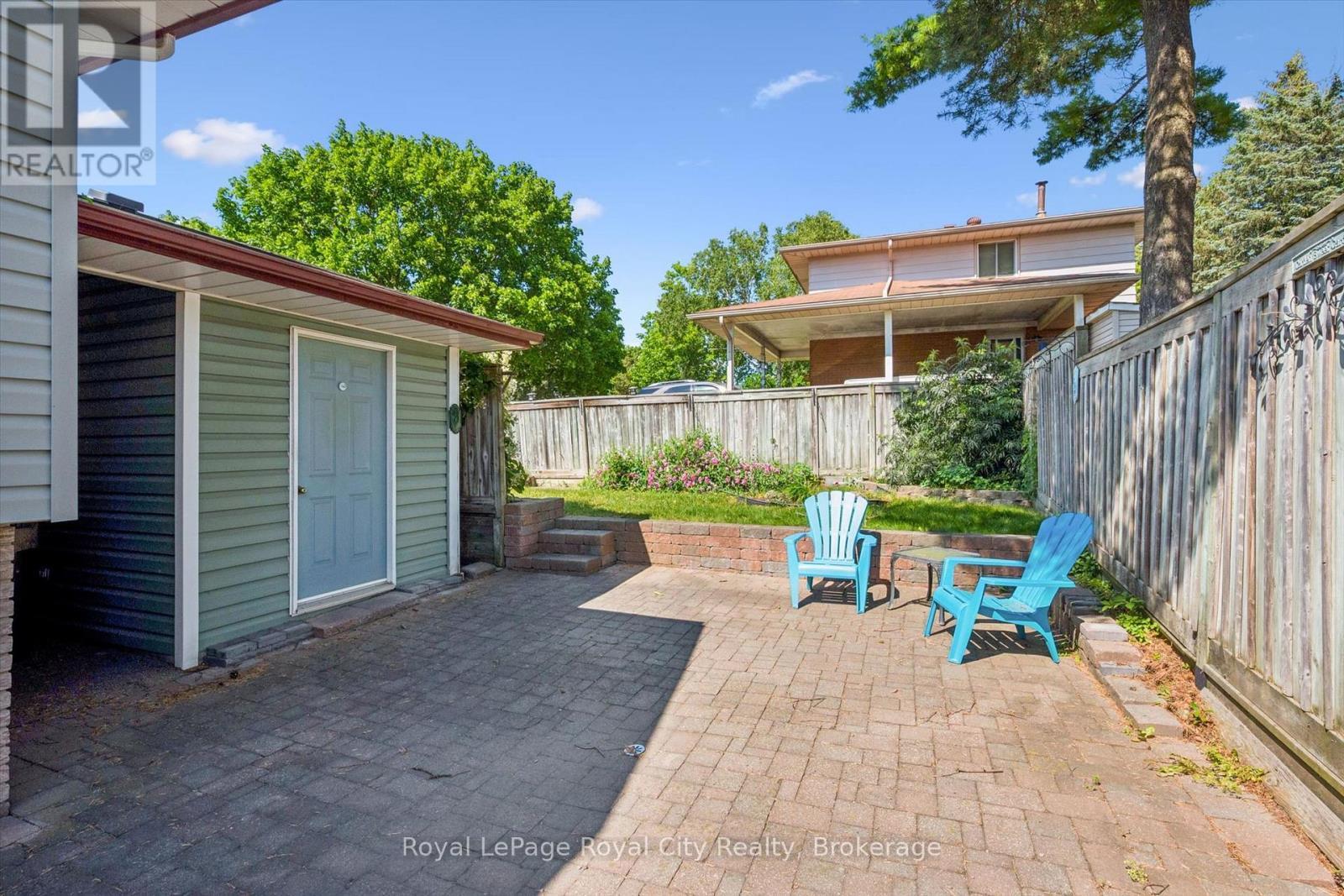 












85 SLEEMAN AVENUE

,
Guelph (Junction/Onward Willow),




Ontario
N1H6G5

