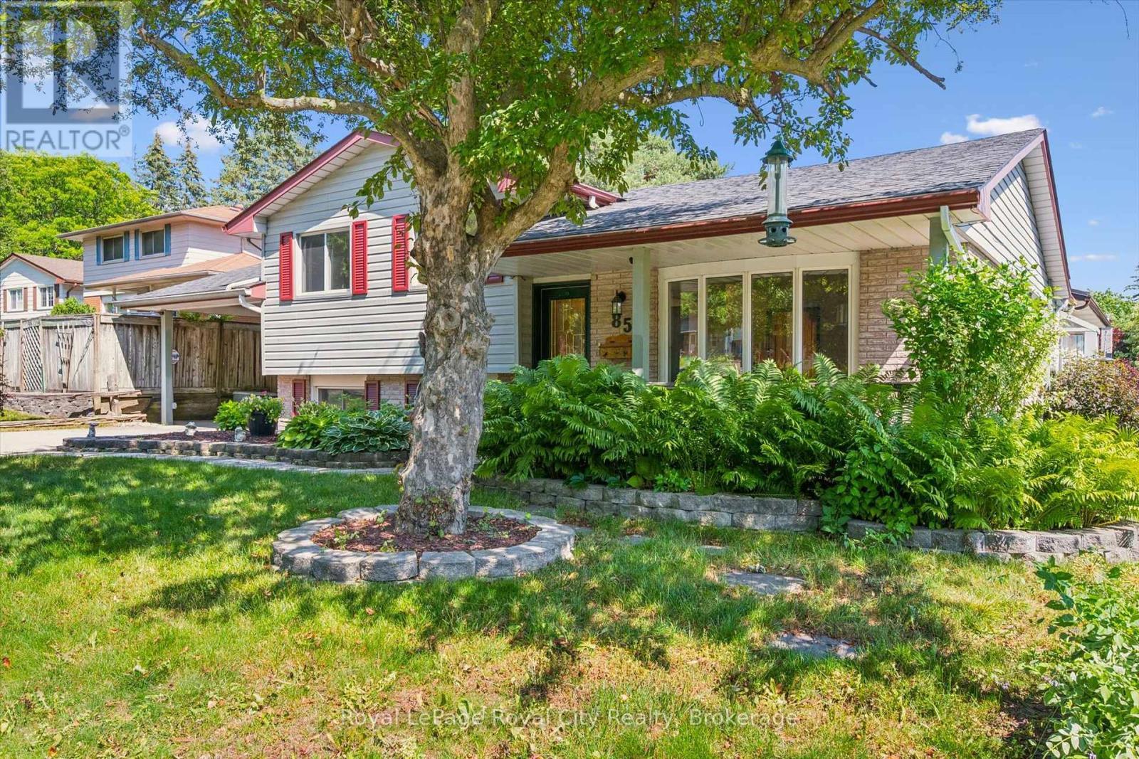 












85 SLEEMAN AVENUE

,
Guelph (Junction/Onward Willow),




Ontario
N1H6G5

