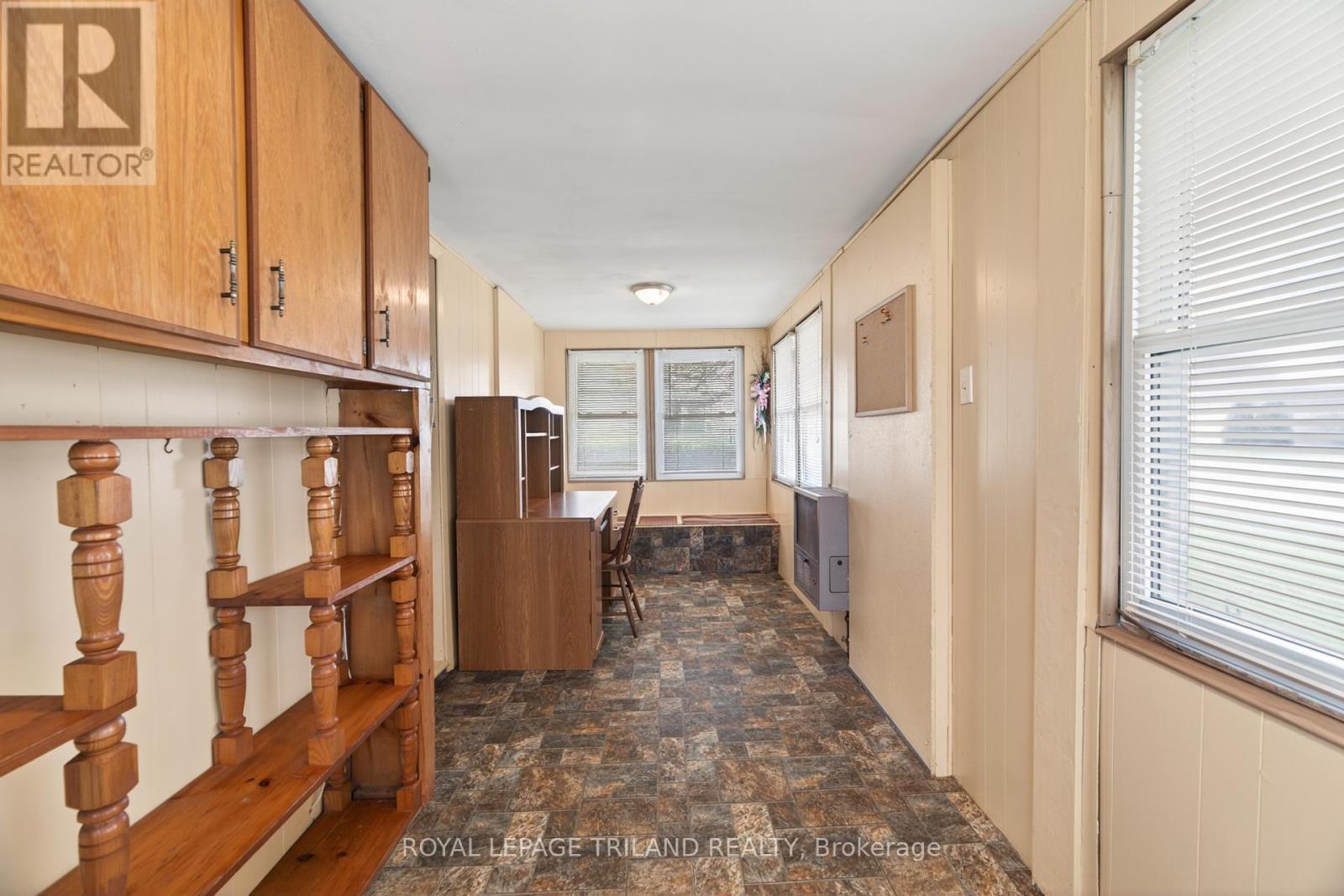 












64 WELLINGTON AVENUE

,
Southwest Middlesex (Appin),




Ontario
N0L1A0

