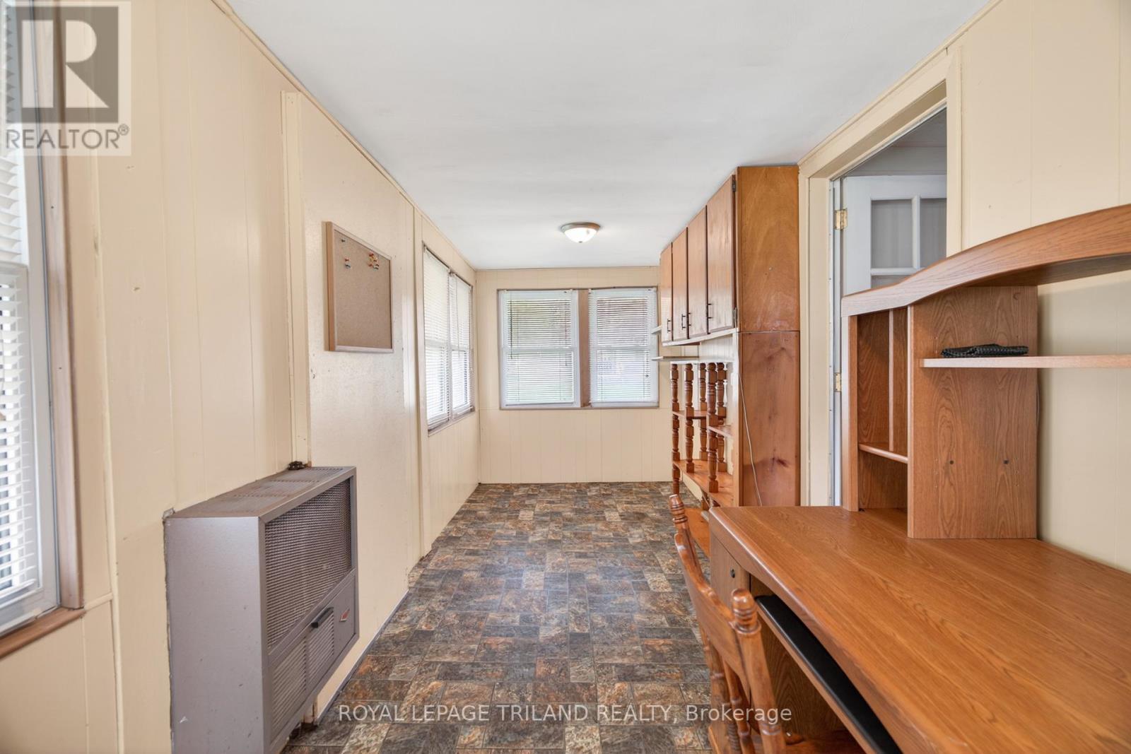 












64 WELLINGTON AVENUE

,
Southwest Middlesex (Appin),




Ontario
N0L1A0

