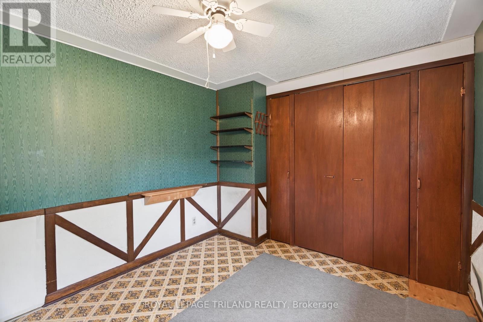 












64 WELLINGTON AVENUE

,
Southwest Middlesex (Appin),




Ontario
N0L1A0

