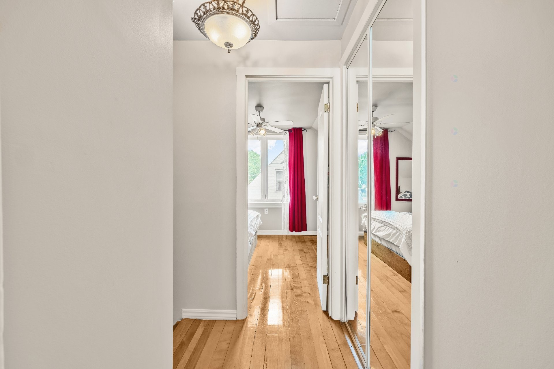 









328


Av. des Vétérans

,
Montréal-Est,




QC
H1B5B7

