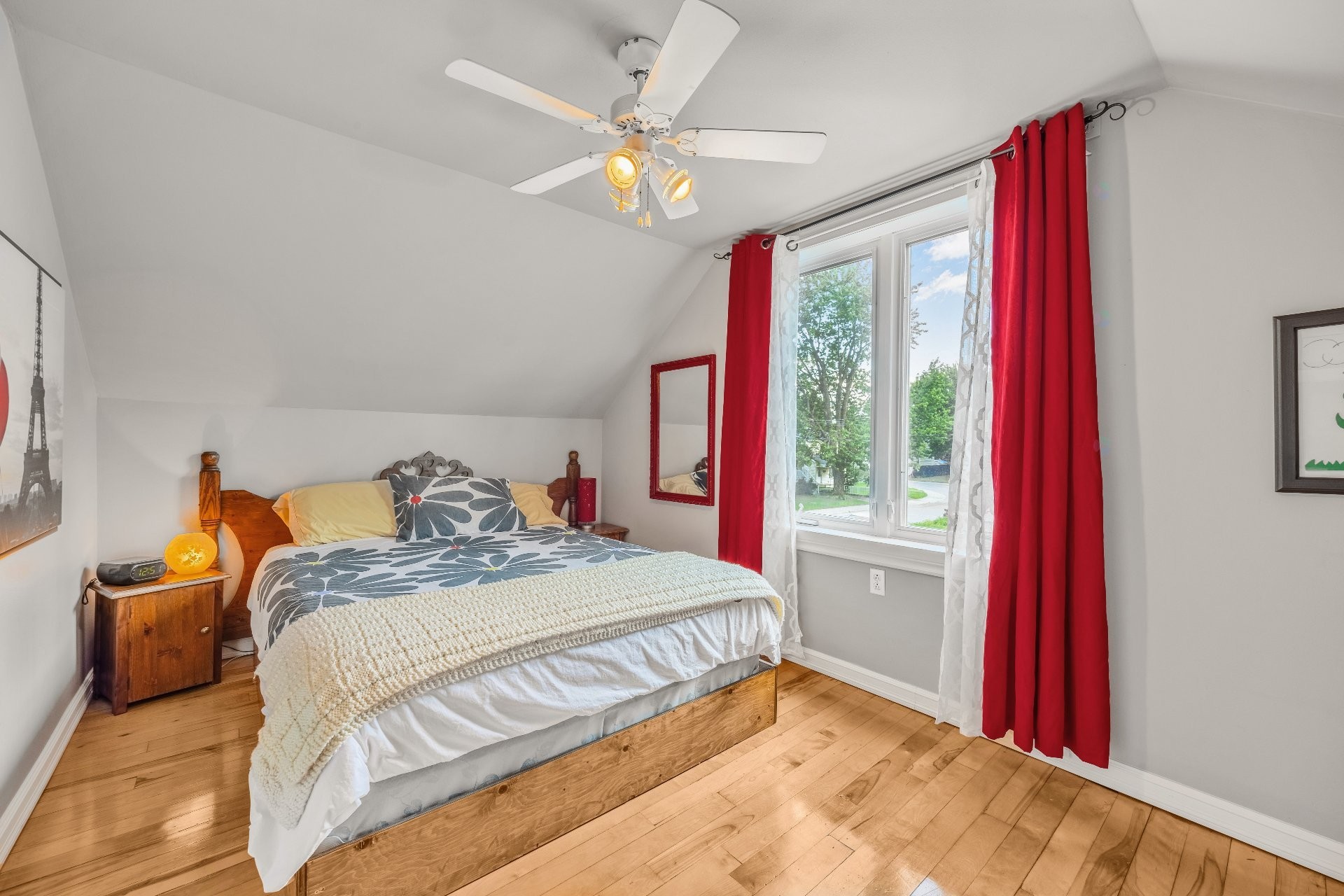 









328


Av. des Vétérans

,
Montréal-Est,




QC
H1B5B7


