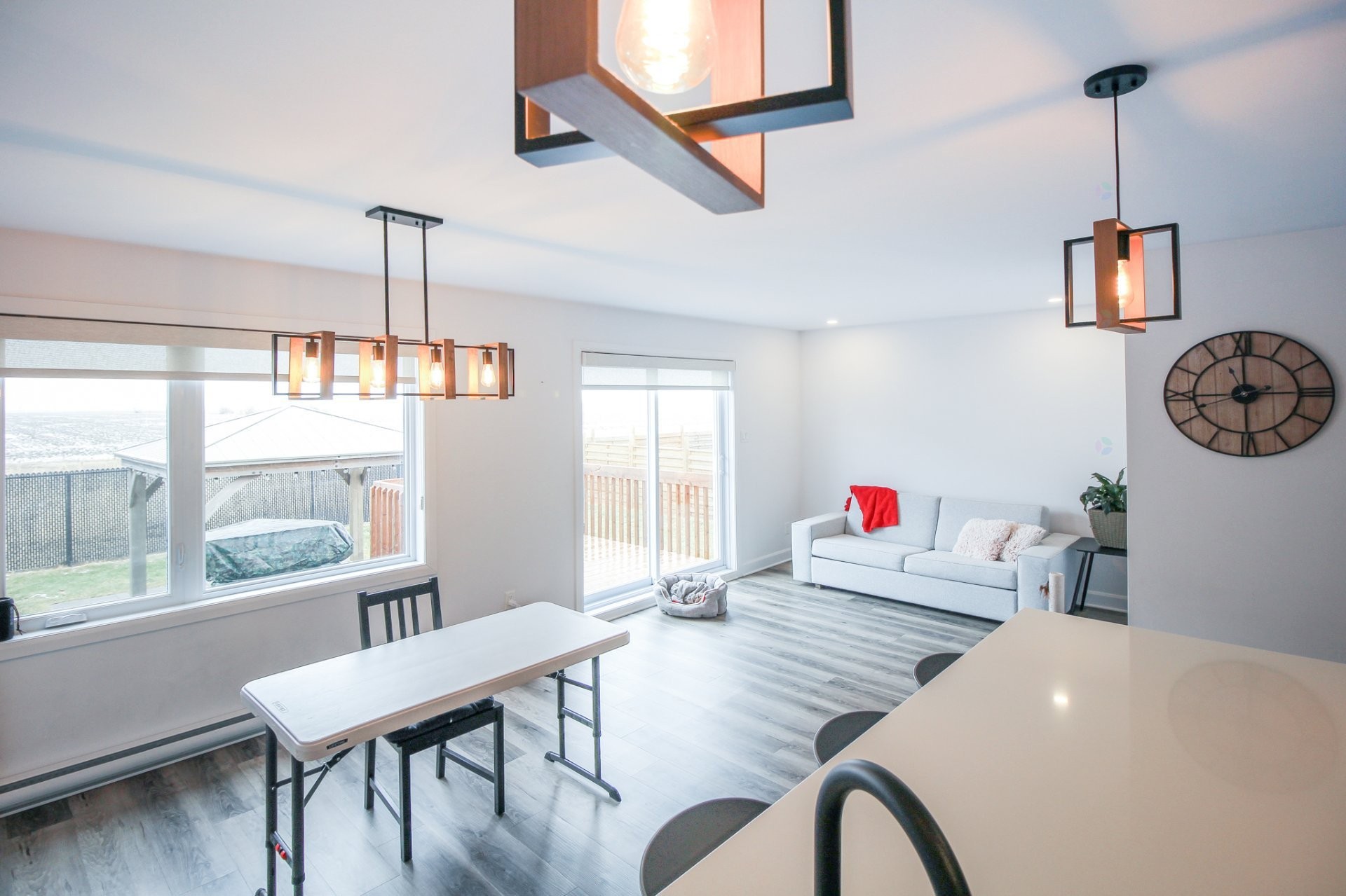 









69


64e Avenue O.

,
Saint-Paul-de-l'Île-aux-Noix,




QC
J0J1G0

