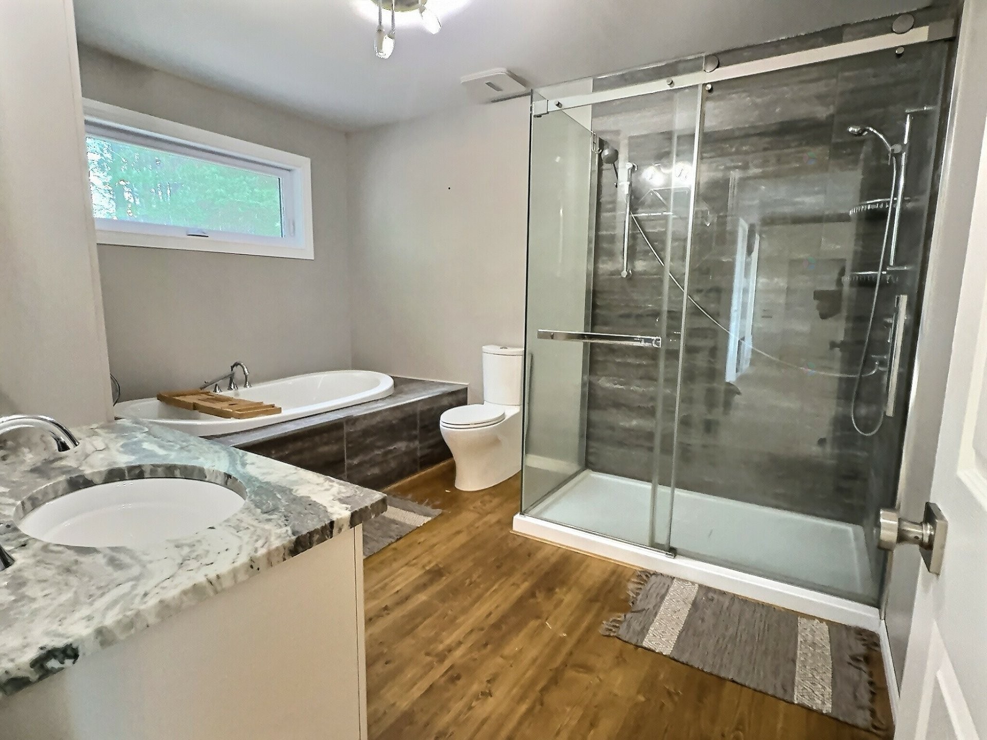 









497


Ch. du Lac-de-l'Argentier

,
Fugèreville,




QC
J0Z2A0

