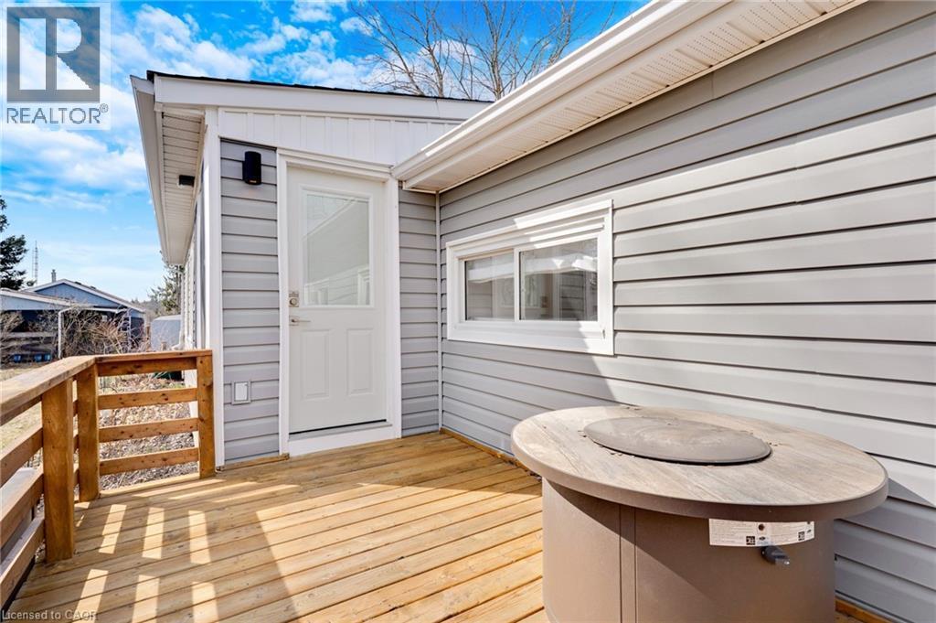 












28 MACPHERSON Crescent

,
Flamborough,




Ontario
N0B2J0

