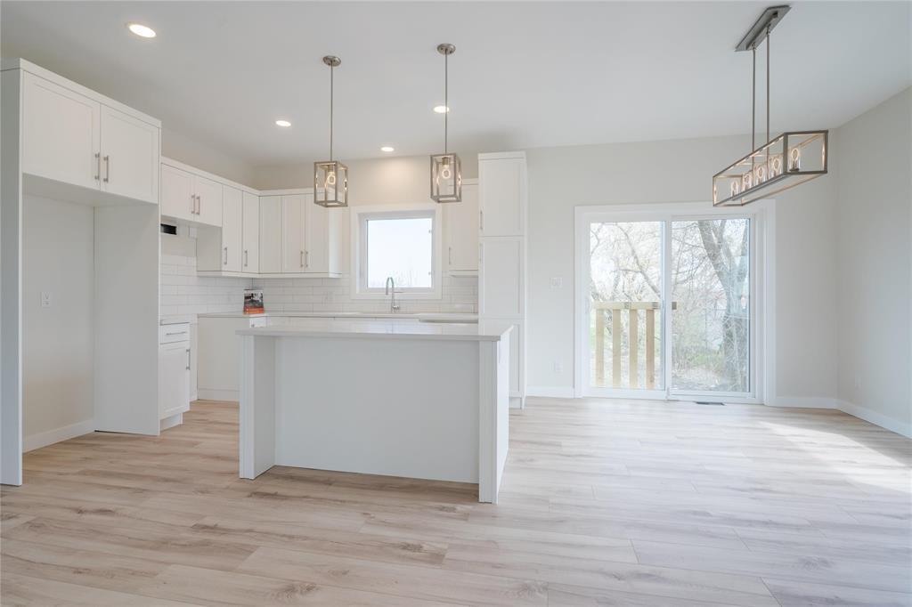












3 Elizabeth Waytiuk Cove

,
East Selkirk,




Manitoba
R0E0M0


