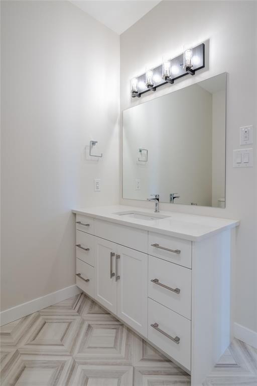 












3 Elizabeth Waytiuk Cove

,
East Selkirk,




Manitoba
R0E0M0

