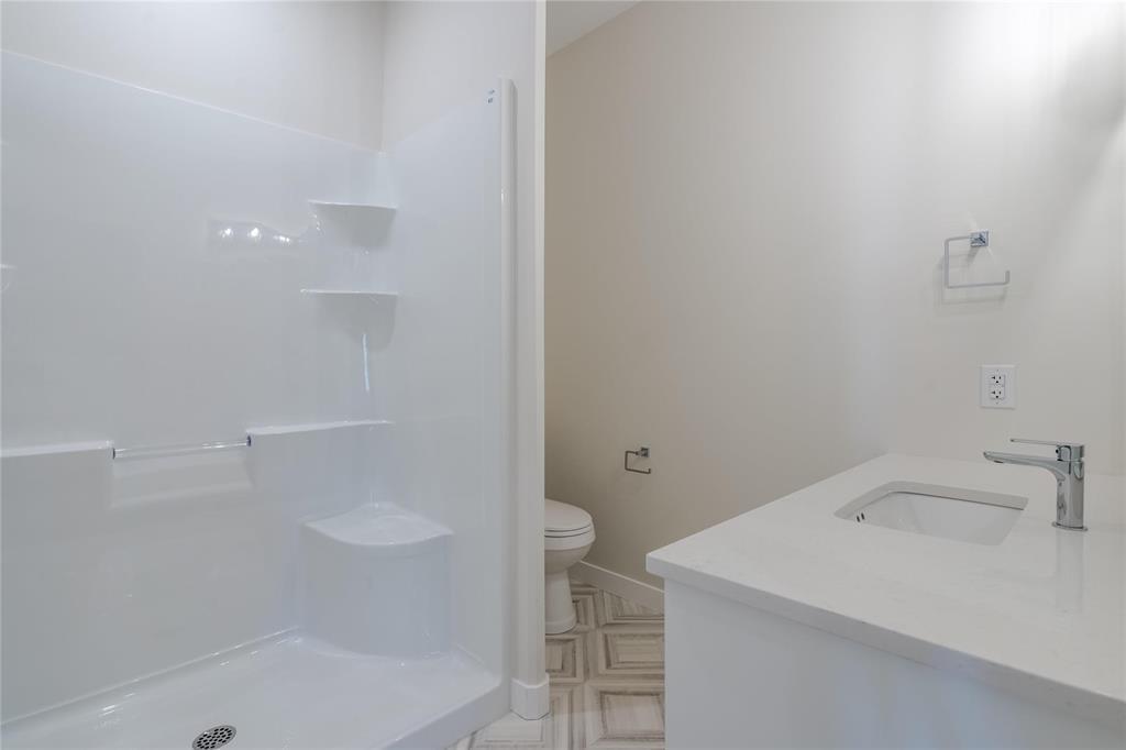 












3 Elizabeth Waytiuk Cove

,
East Selkirk,




Manitoba
R0E0M0

