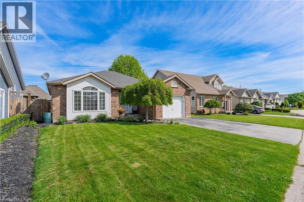 












1052 VANSICKLE Road N

,
St. Catharines,




Ontario
L2S2X3

