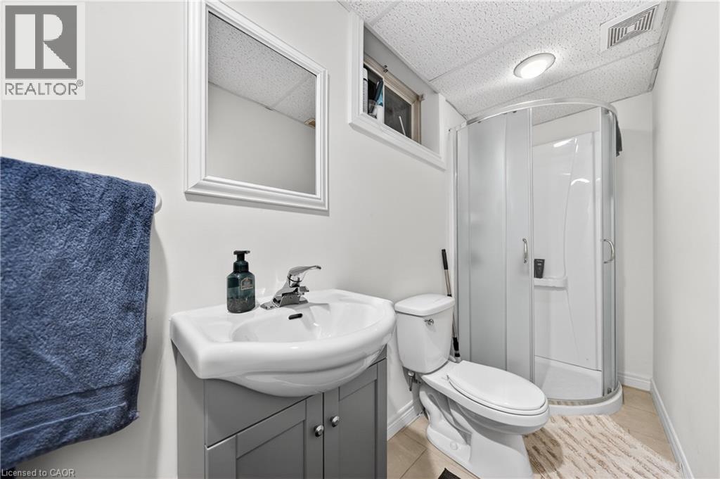 












1052 VANSICKLE Road N

,
St. Catharines,




Ontario
L2S2X3

