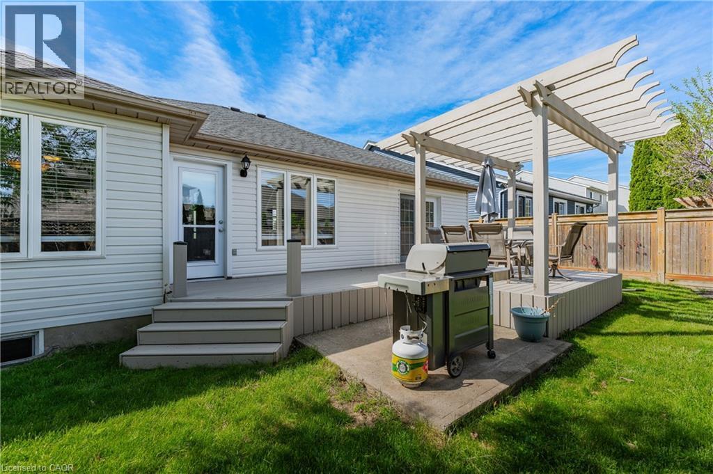 












1052 VANSICKLE Road N

,
St. Catharines,




Ontario
L2S2X3

