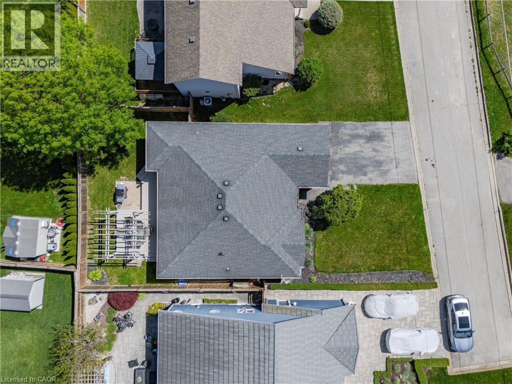 












1052 VANSICKLE Road N

,
St. Catharines,




Ontario
L2S2X3

