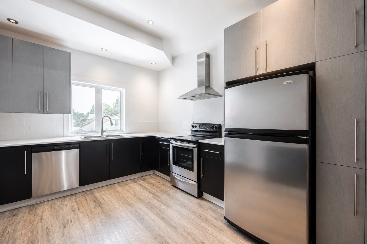 









172


Rue de la Canipco

,
Gatineau (Gatineau),




QC
J8P4B1

