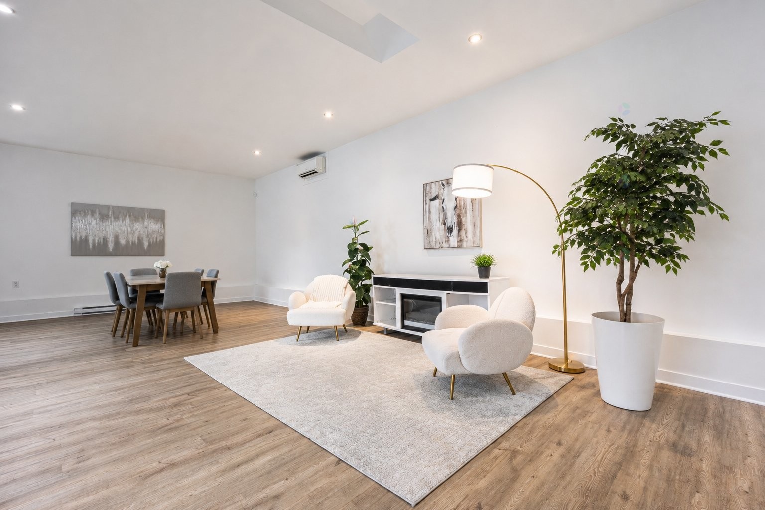 









172


Rue de la Canipco

,
Gatineau (Gatineau),




QC
J8P4B1

