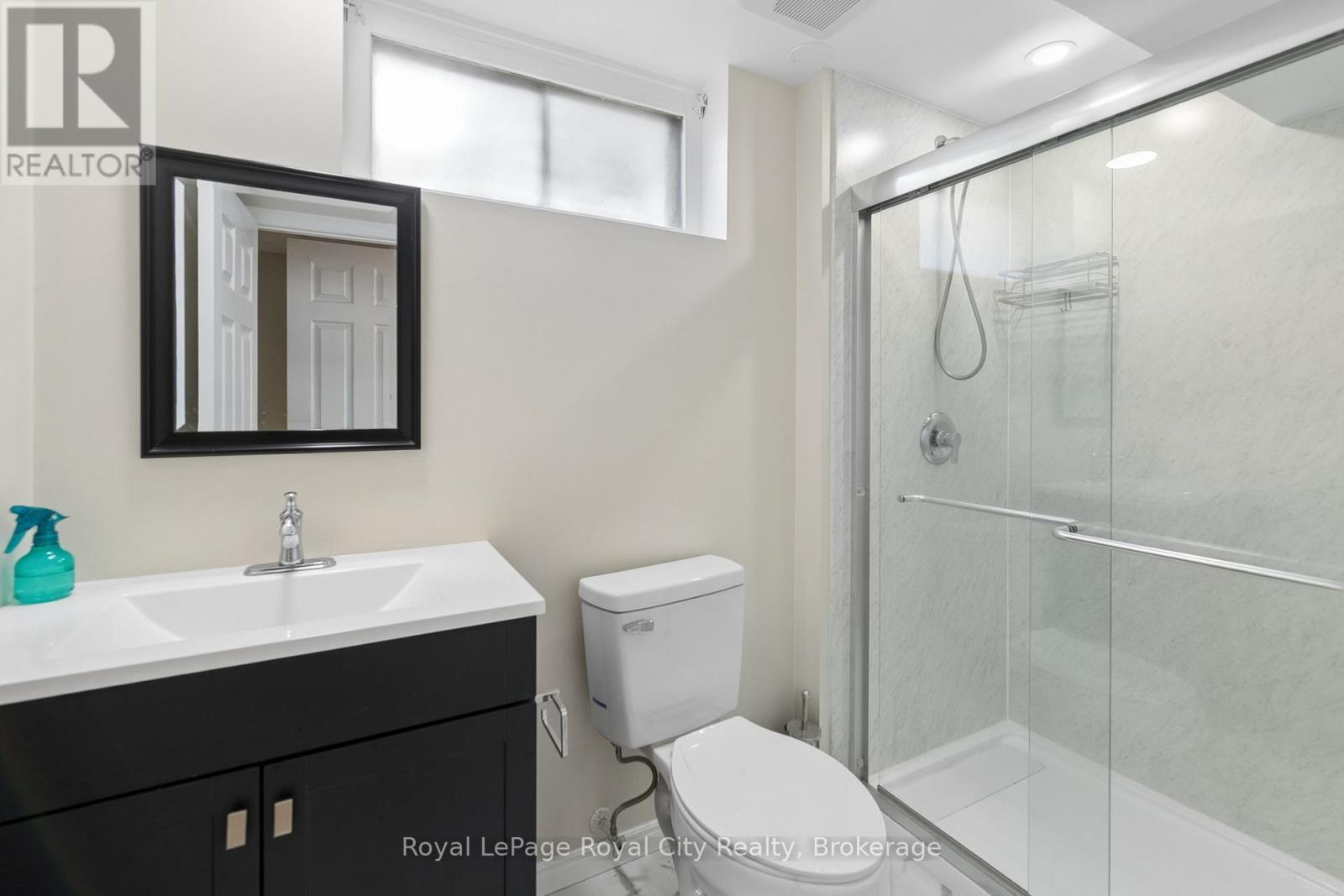












5700 HIGHWAY 6

,
Guelph/Eramosa,




Ontario
N1H6J7


