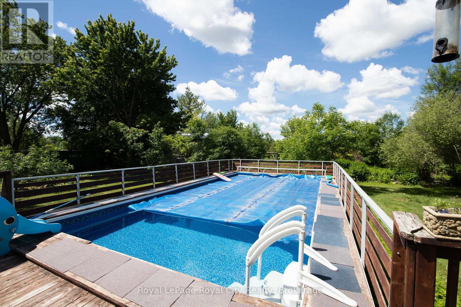 












5700 HIGHWAY 6

,
Guelph/Eramosa,




Ontario
N1H6J7

