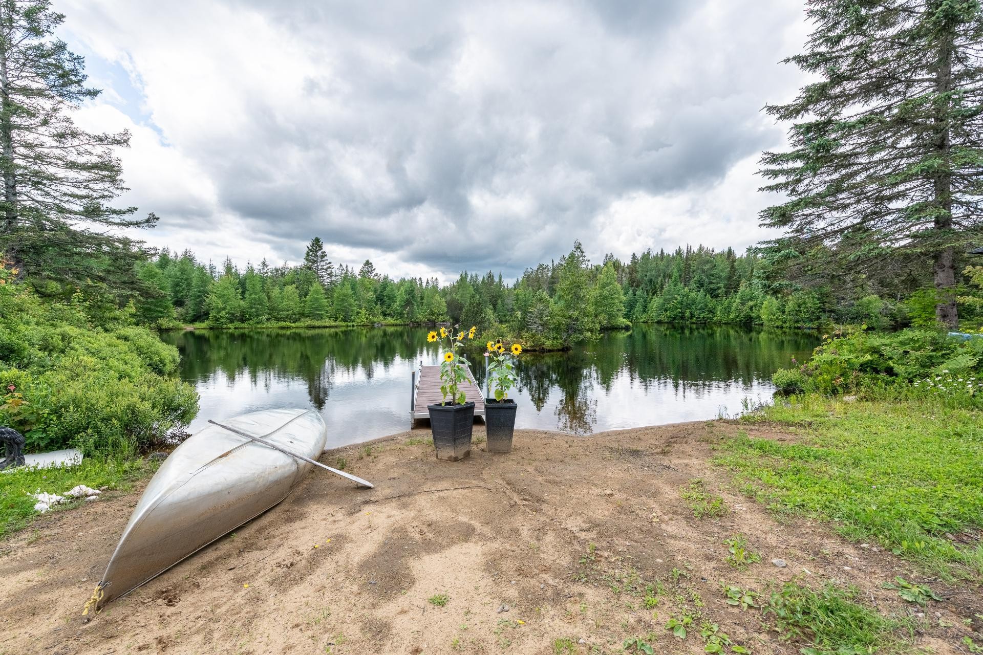 









2658


9e Rang

,
Sainte-Agathe-des-Monts,




QC
J8C0P9

