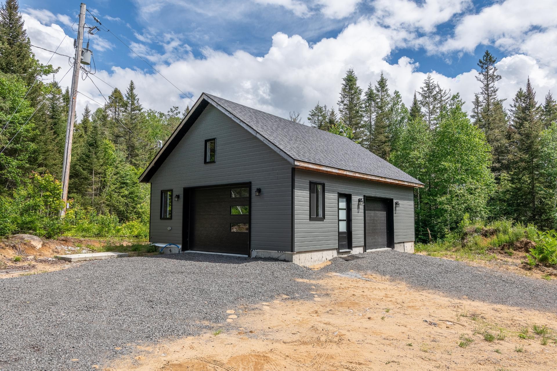 









2658


9e Rang

,
Sainte-Agathe-des-Monts,




QC
J8C0P9

