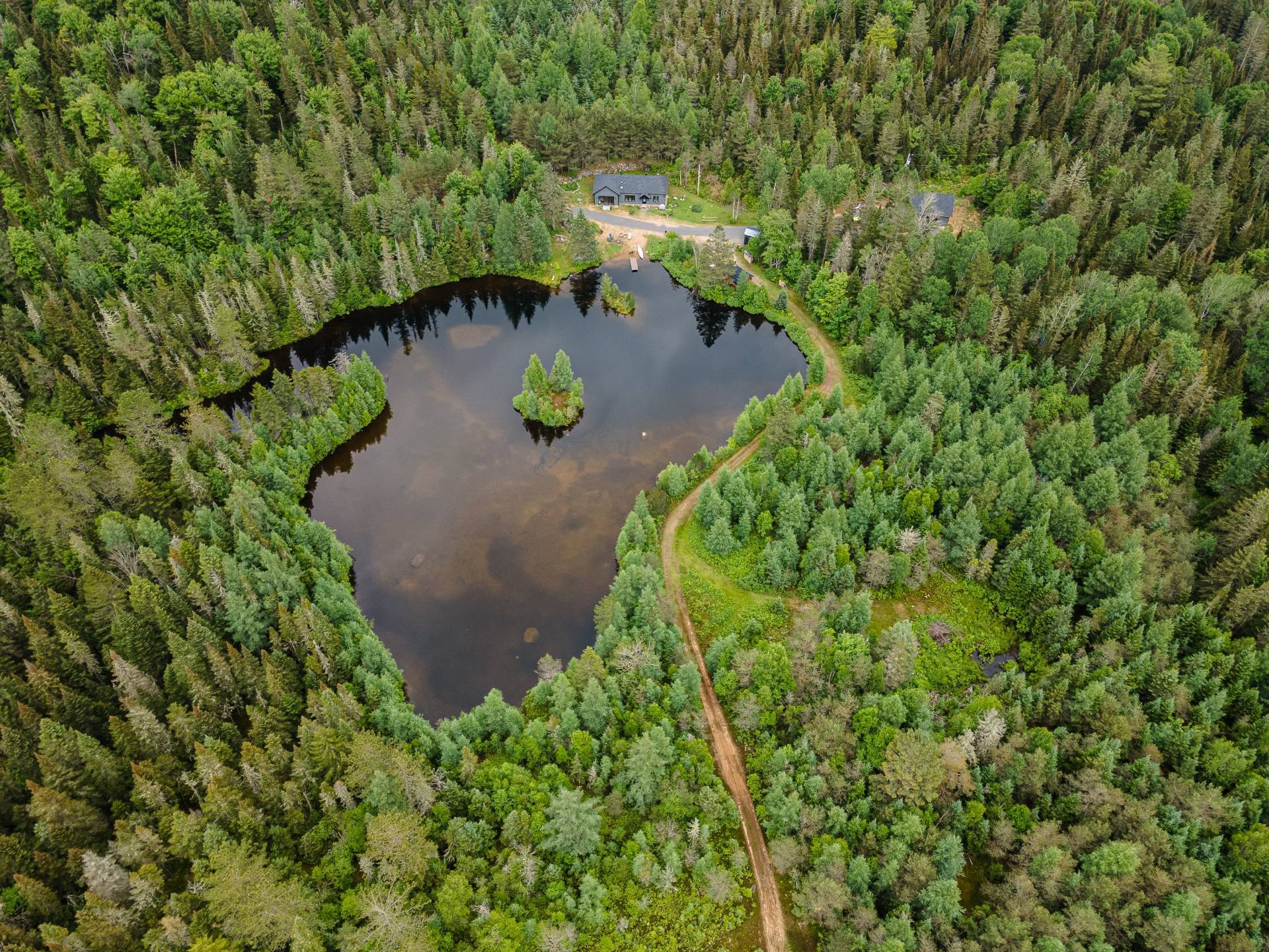 









2658


9e Rang

,
Sainte-Agathe-des-Monts,




QC
J8C0P9

